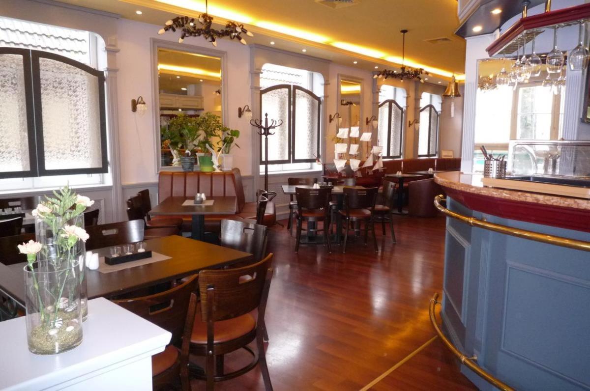 Doppelzimmer Brunch, Direkt Am Alten Strom Ρόστοκ Εξωτερικό φωτογραφία