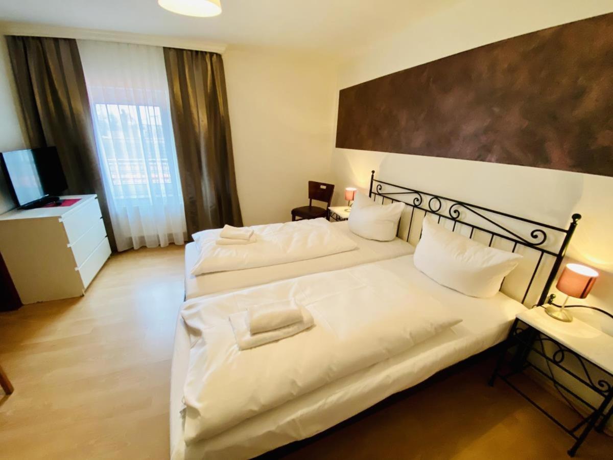 Doppelzimmer Brunch, Direkt Am Alten Strom Ρόστοκ Εξωτερικό φωτογραφία